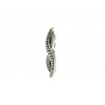Crisscrossed Ribbons Spacer Bar #4307