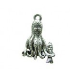 Octopus Holding Fish #2370